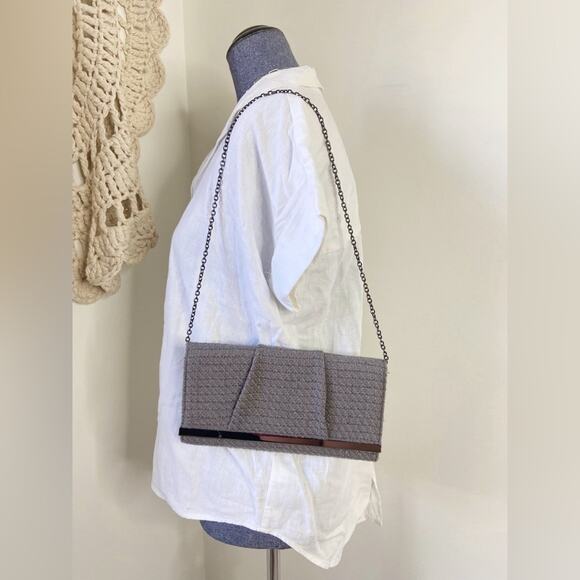 Jessica McClintock Vintage Y2K Silver Gray Tweed Chain Strap Clutch - Picture 1 of 4